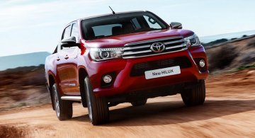 2016-Toyota-Hilux-02.jpg