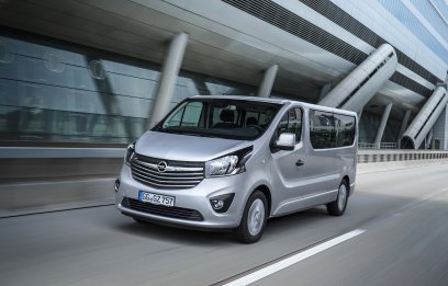 Opel-Vivaro-Combi-3020901.jpg